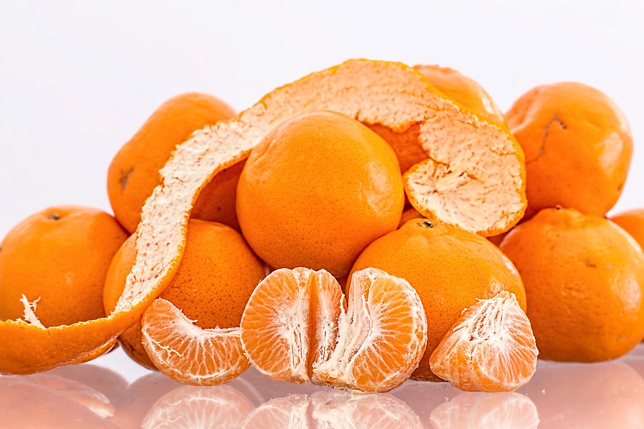 cate calorii are o mandarina