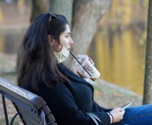 masca de fata cu cafea si ou